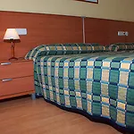 Iraipe Achuri Auto Check-in Hotel Miranda de Ebro