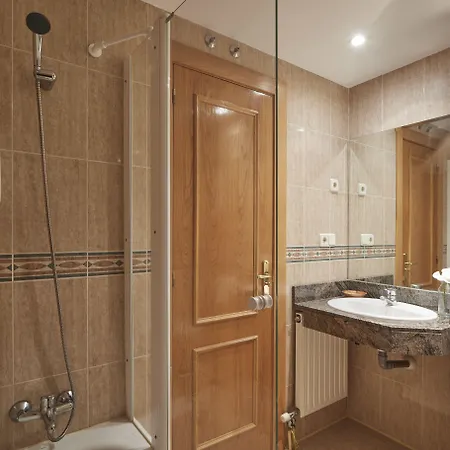 Iraipe Achuri Auto Check-in Hotel 2*