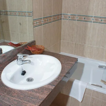 Iraipe Achuri Auto Check-in Hotel 2*