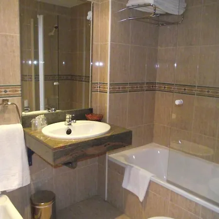 Отель Iraipe Achuri Auto Check-in 2*