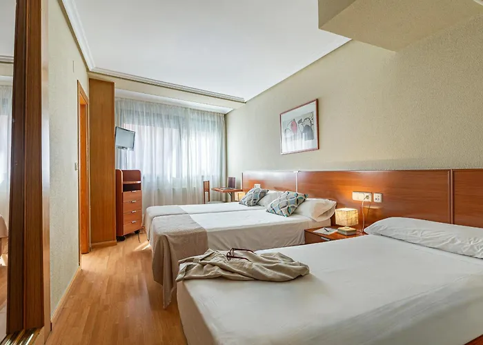 Iraipe Achuri Auto Check-in 2* 미란다데에브로