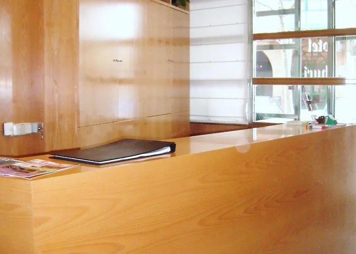 호텔 Iraipe Achuri Auto Check-in 미란다데에브로